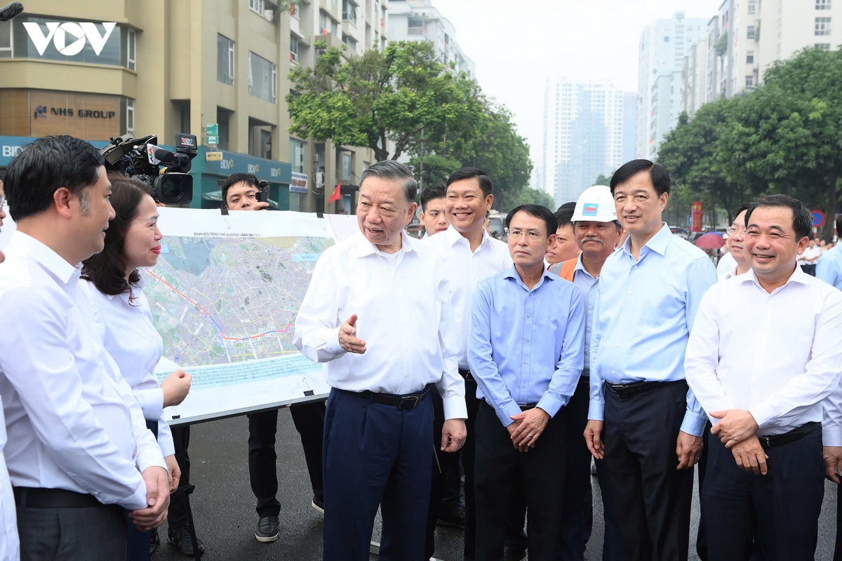 tong bi thu, chu tich nuoc to lam kiem tra cong trinh trong diem cua ha noi hinh anh 4
