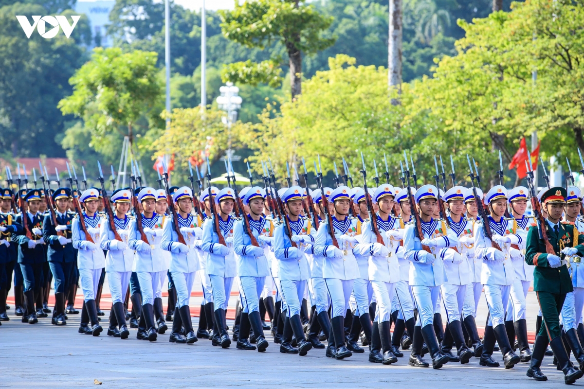 tong bi thu, chu tich nuoc to lam chu tri le don tong thong thuy sy guy parmelin hinh anh 7