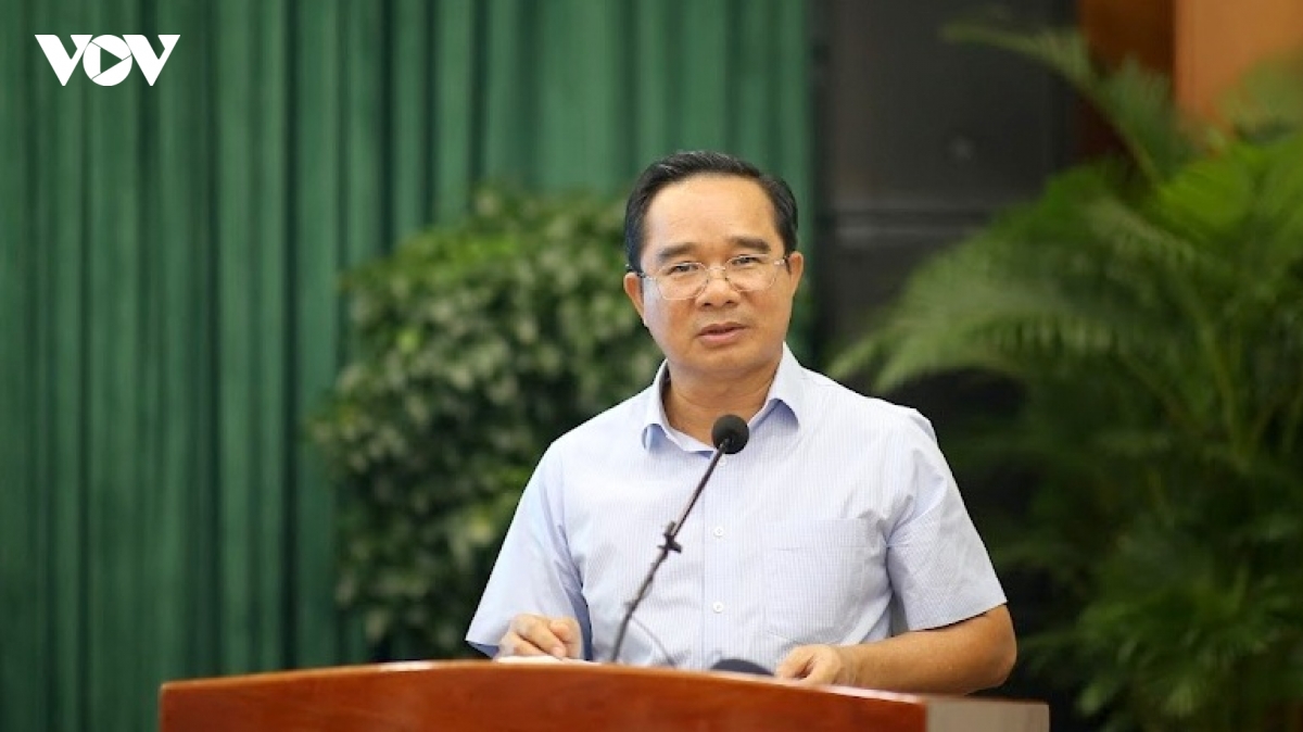 tp.hcm phan cong nhiem vu chu tich va 7 pho chu tich ubnd hinh anh 1
