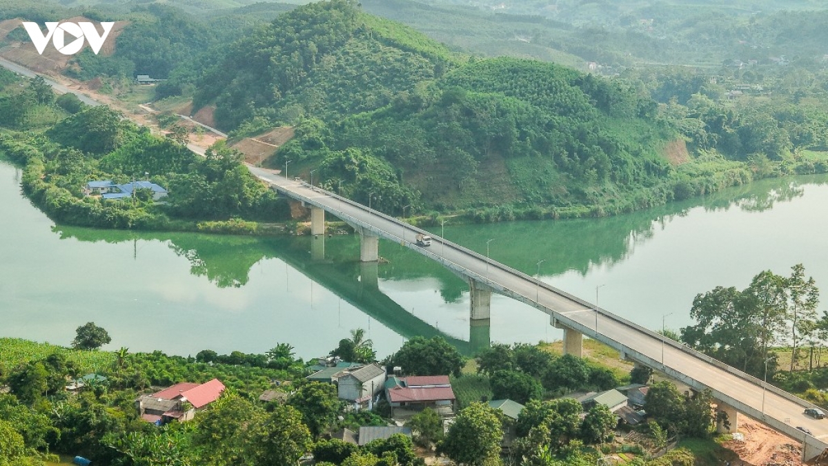 cao toc tuyen quang ha giang 5 goi thau xay duong can tang toc ve dich hinh anh 1