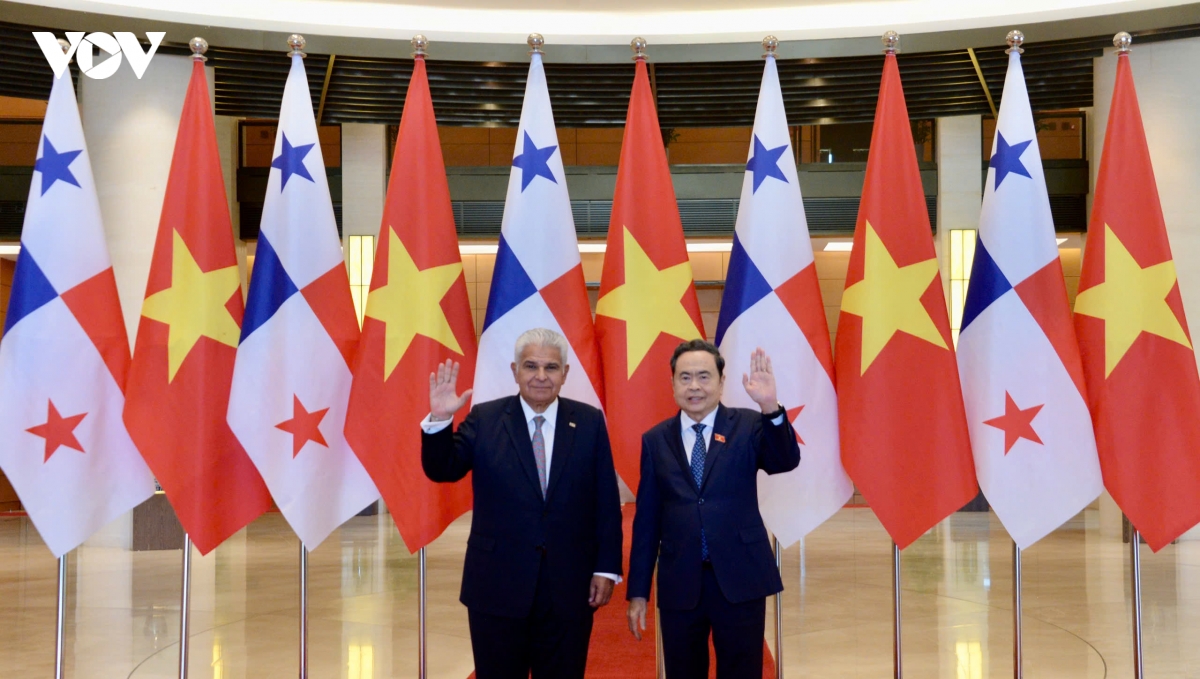 chu tich quoc hoi tran thanh man hoi kien tong thong cong hoa panama hinh anh 3