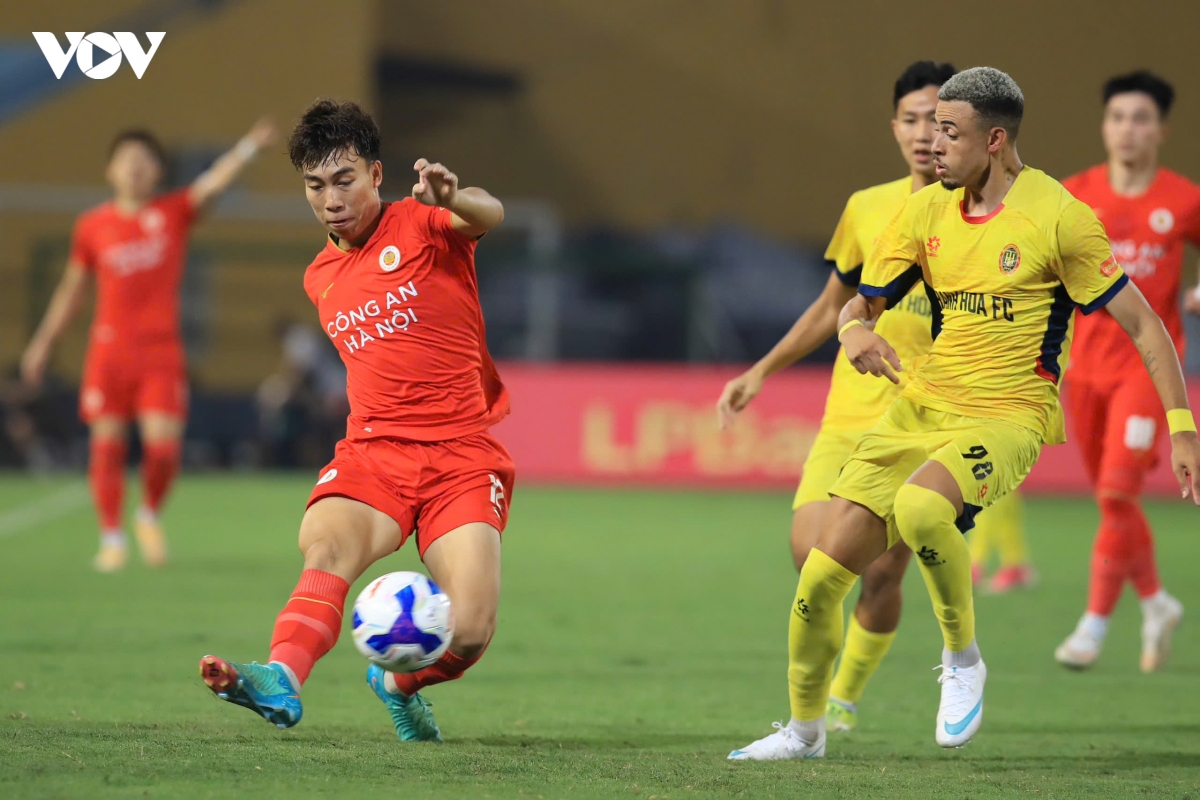 ket qua vong 5 v-league 2026 2027 toi 22-10 cahn roi diem truoc thanh hoa hinh anh 22