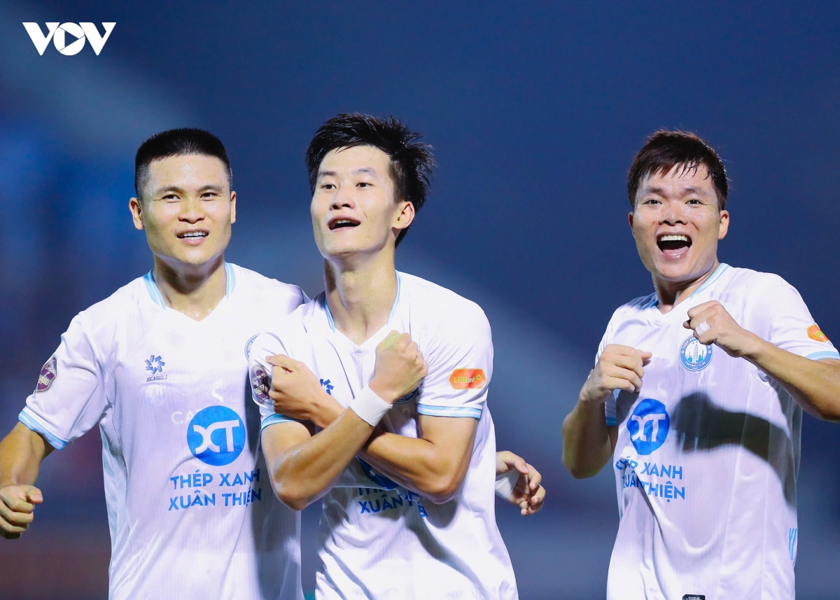 ket qua v-league hom nay 24 10 nam Dinh thang dam Dong nai hinh anh 19