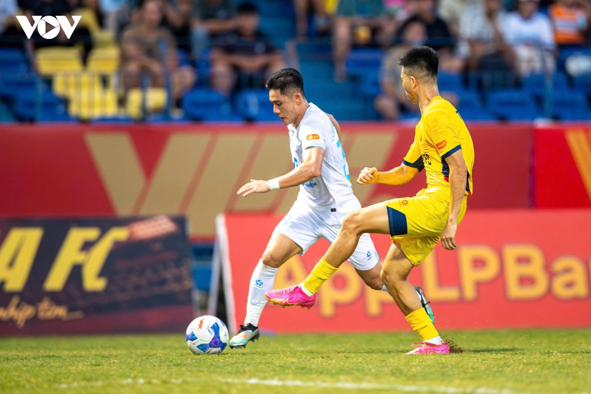 ket qua v-league hom nay 17 10 nam Dinh thang thuyet phuc thanh hoa hinh anh 16