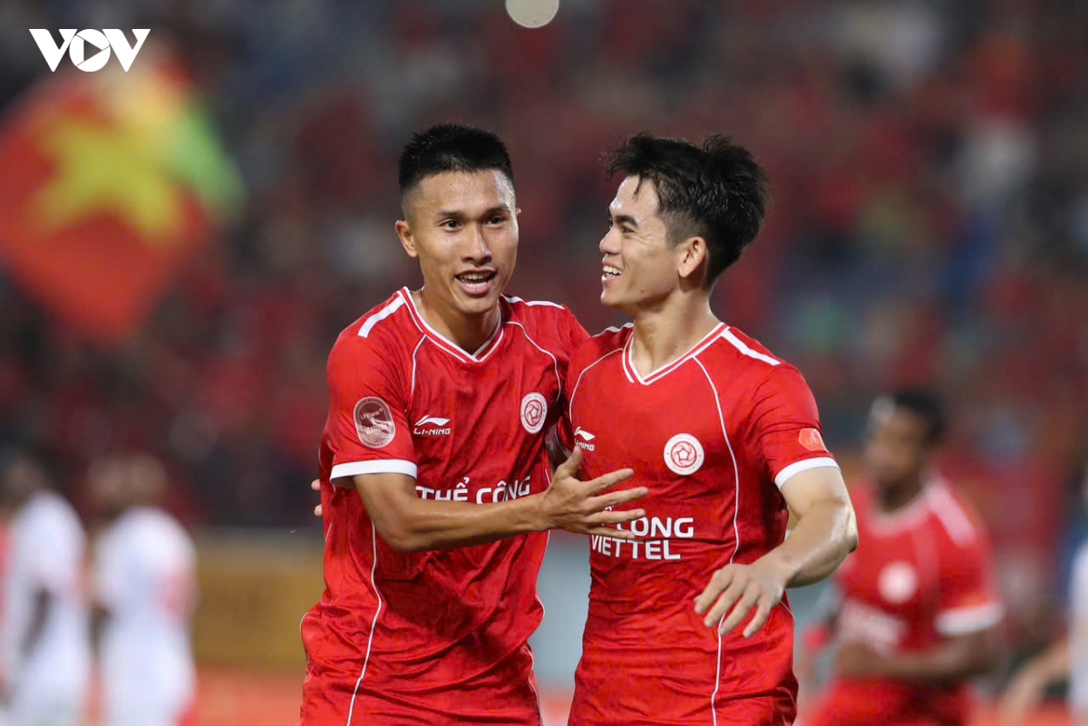 trUc tiEp the cong viettel 1-3 ha tinh vong 3 v-league passira lap cu dup hinh anh 9