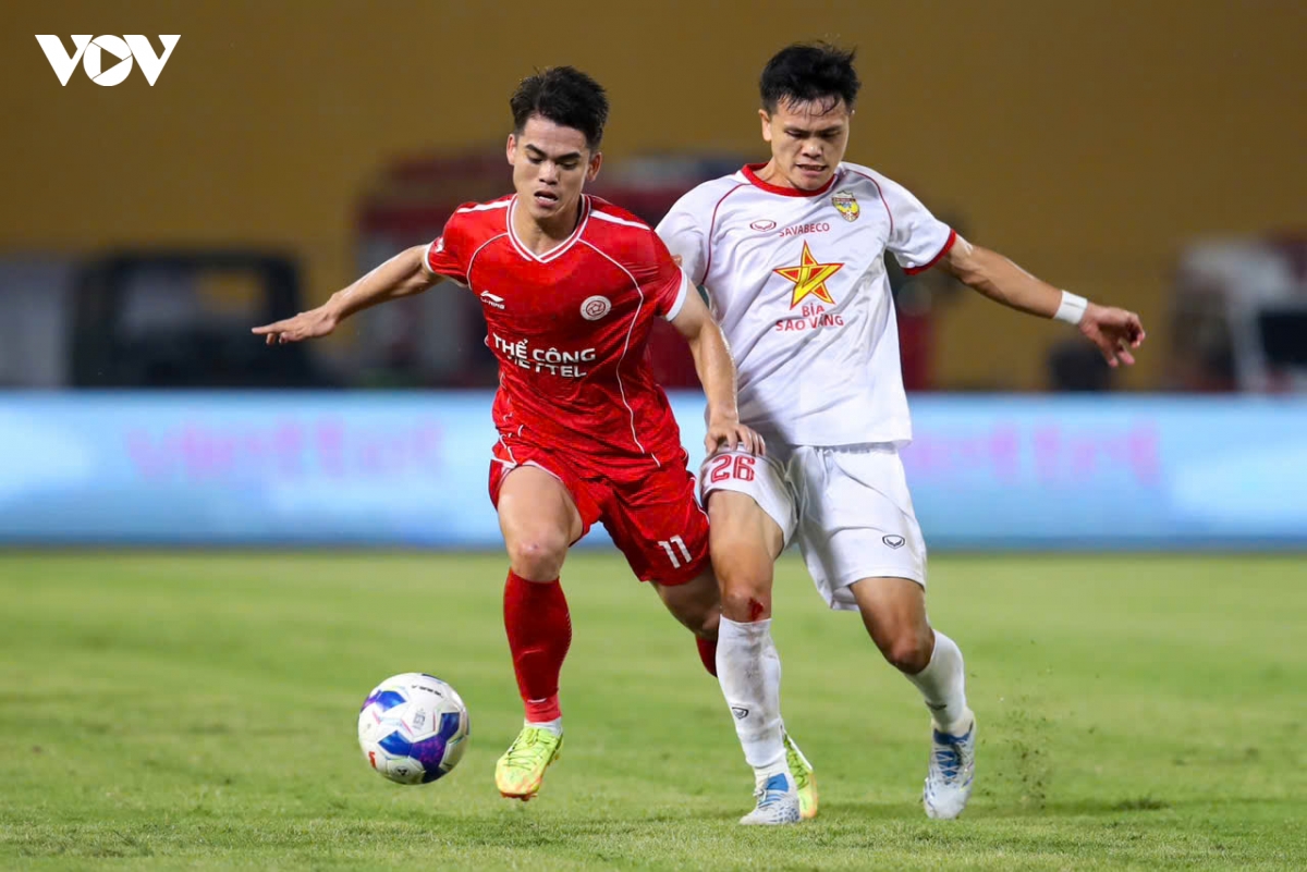 trUc tiEp the cong viettel 1-3 ha tinh vong 3 v-league passira lap cu dup hinh anh 4