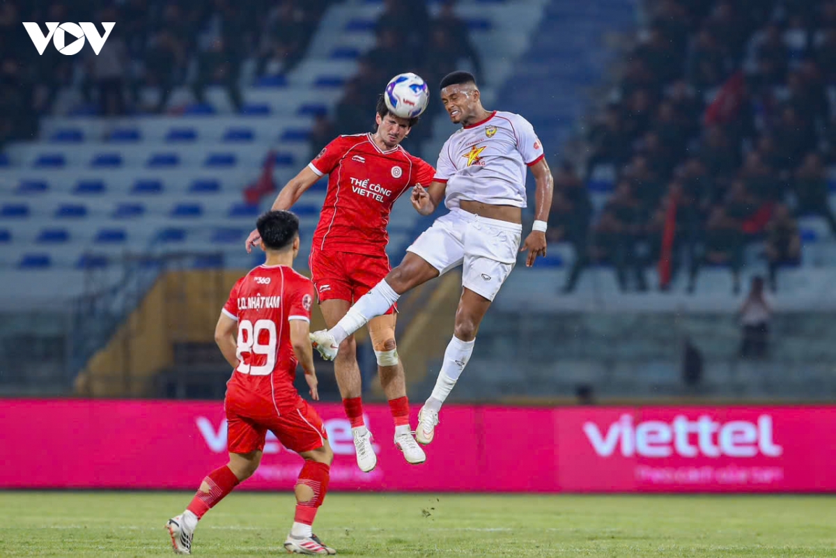 trUc tiEp the cong viettel 1-3 ha tinh vong 3 v-league passira lap cu dup hinh anh 5