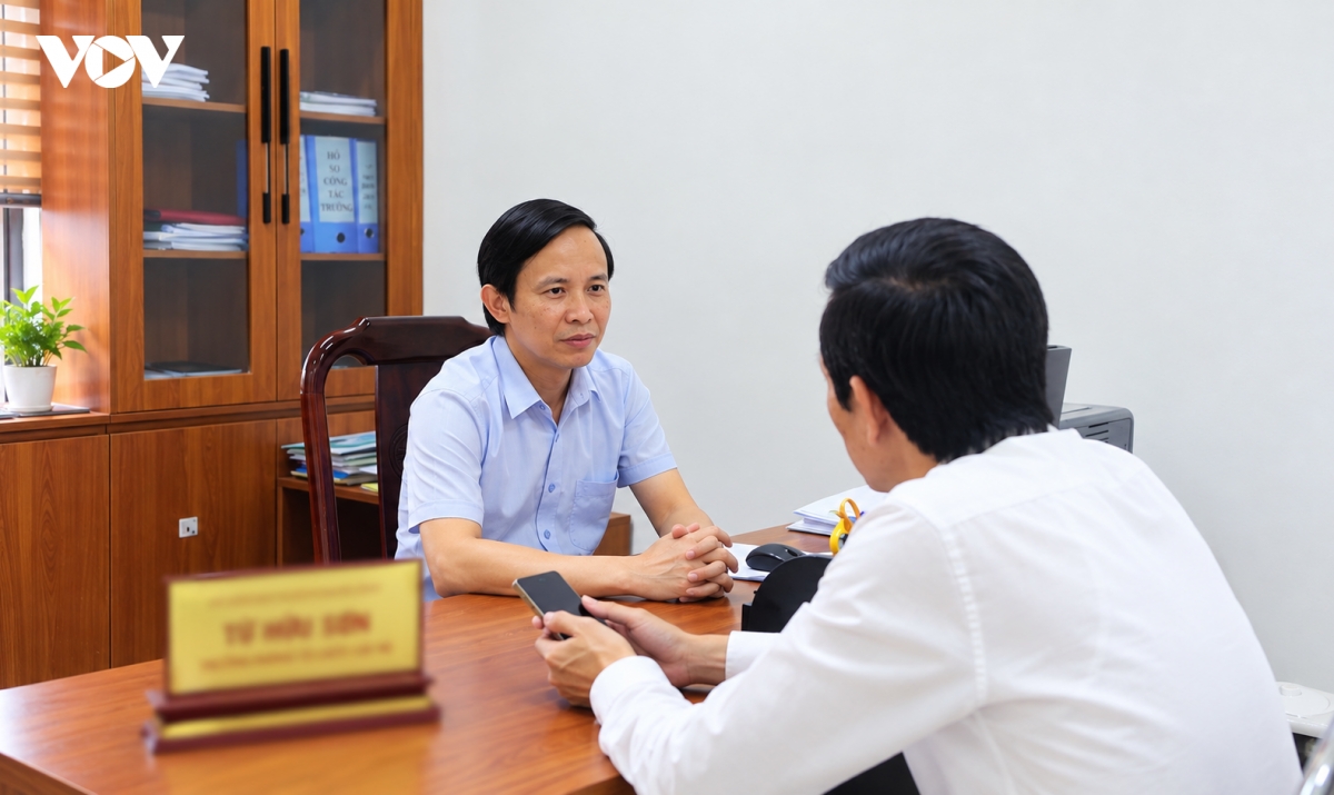 sau 1 thang sap xep truong hoc tai ha tinh Ap luc voi mo hinh quan ly moi hinh anh 6