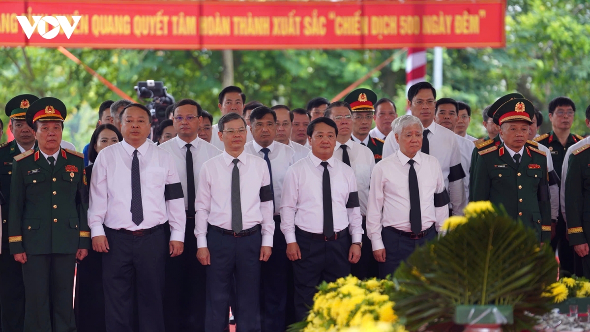 xuc dong le truy dieu, an tang hai cot liet si tai hai phong, can tho va tuyen quang hinh anh 30