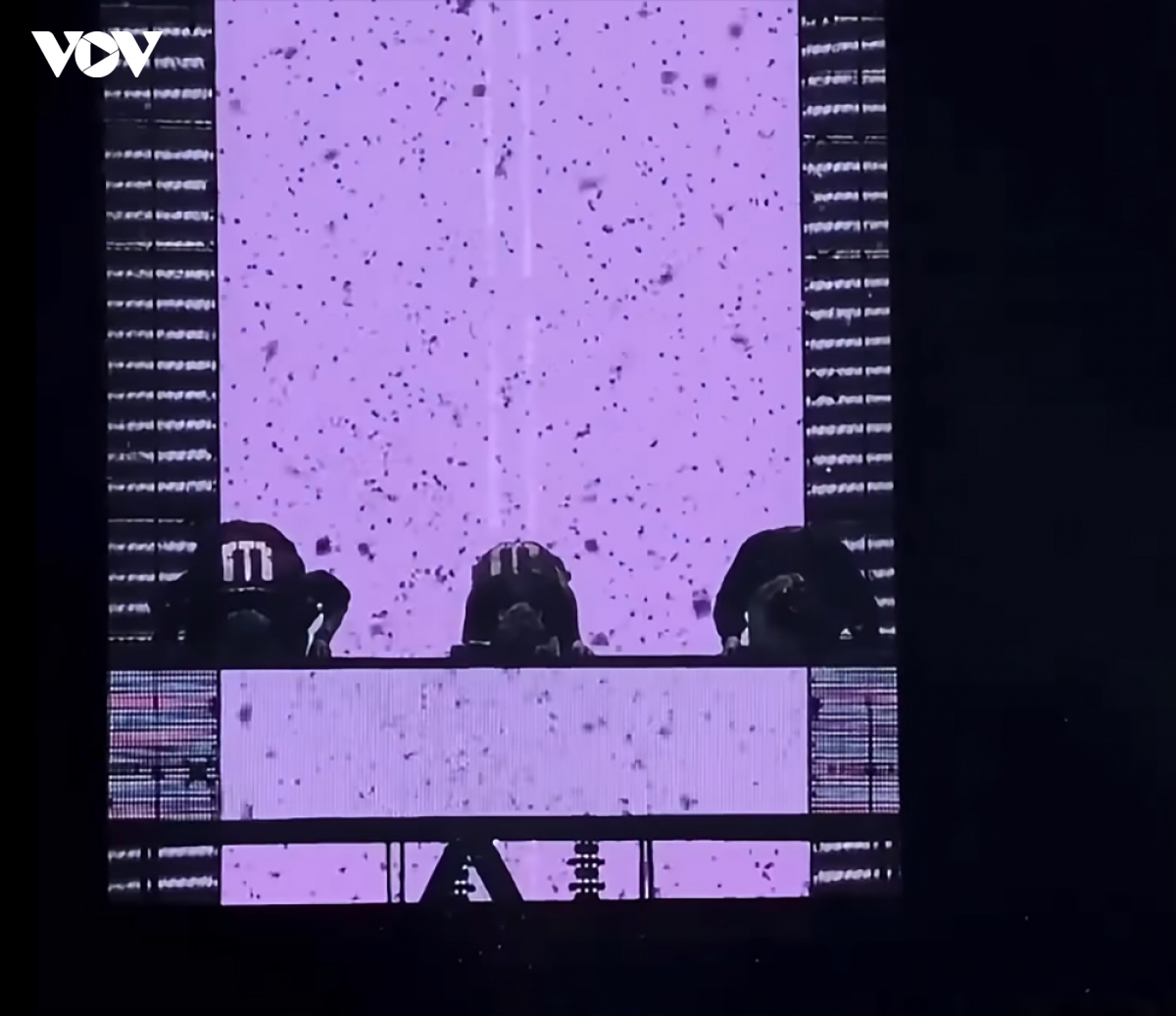 bigbang quy goi chao fan viet, khep lai 2 dem concert thu hut 90.000 khan gia hinh anh 12
