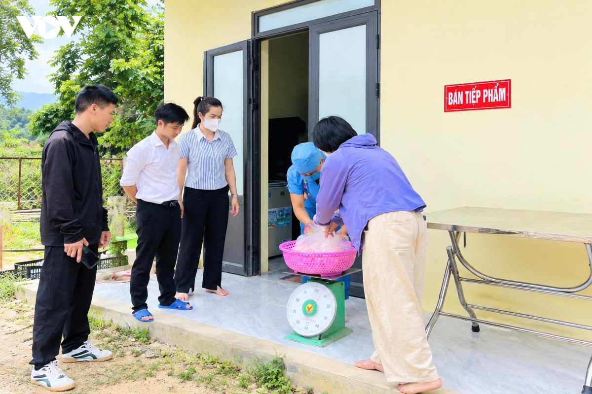 thai nguyen dam bao bua an ban tru cho tre vung cao hinh anh 2