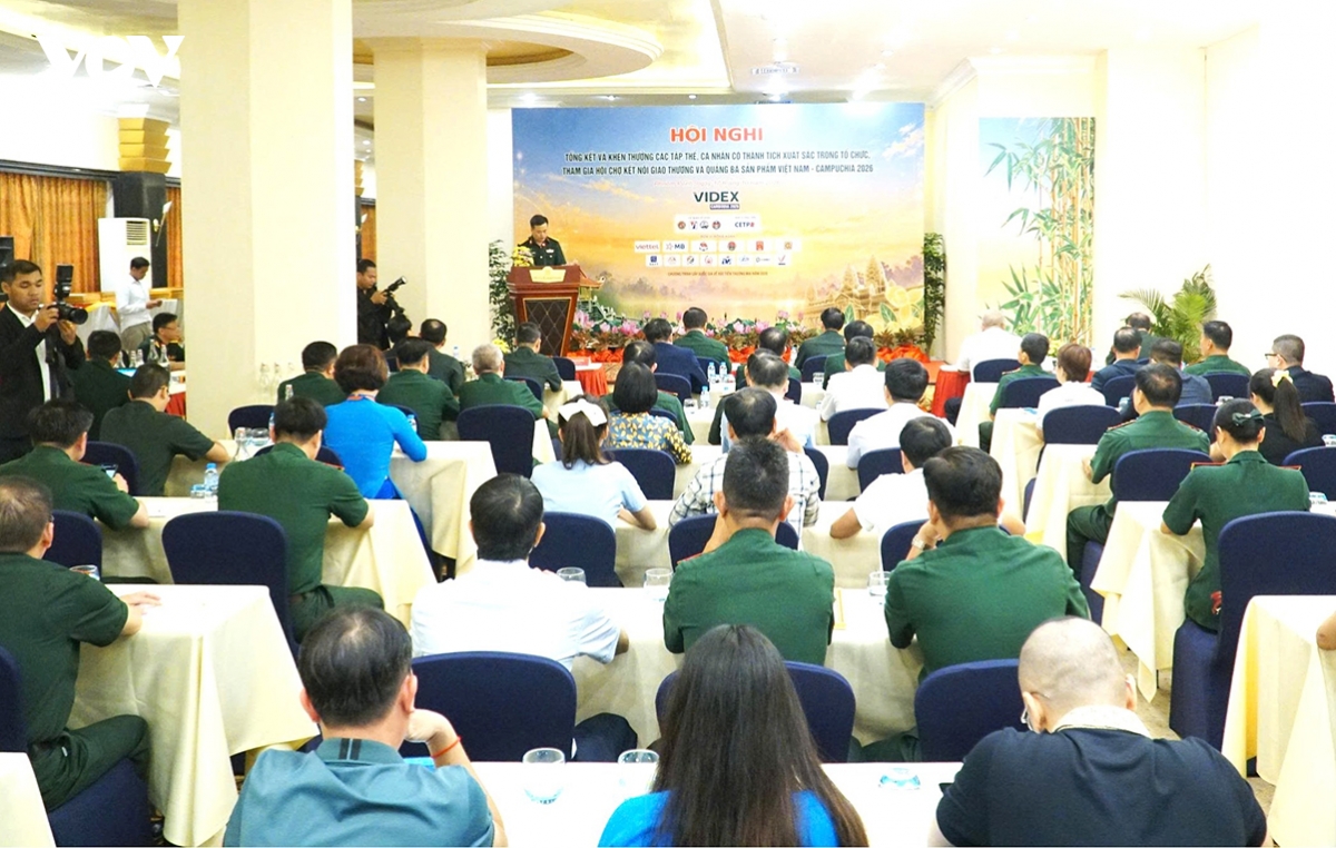 vietnam-cambodia trade fair records over 2,000 business transactions picture 1