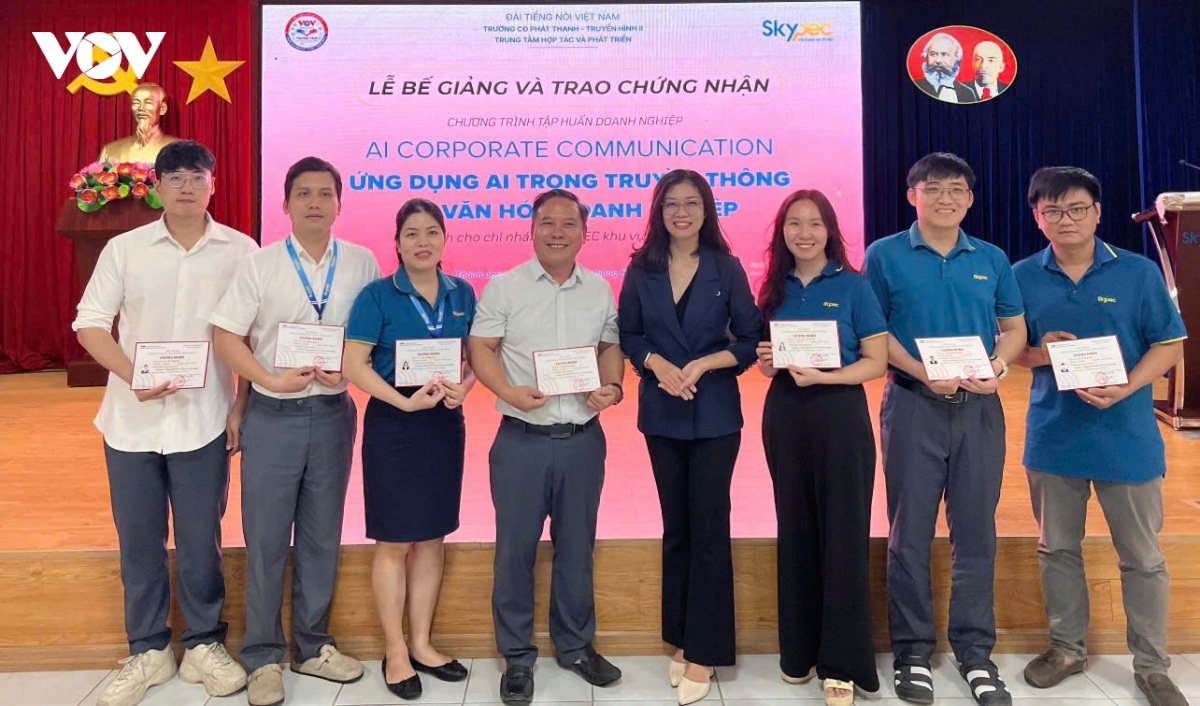 vov college va skypec nang cao nang luc ung dung ai truyen thong doanh nghiep hinh anh 4