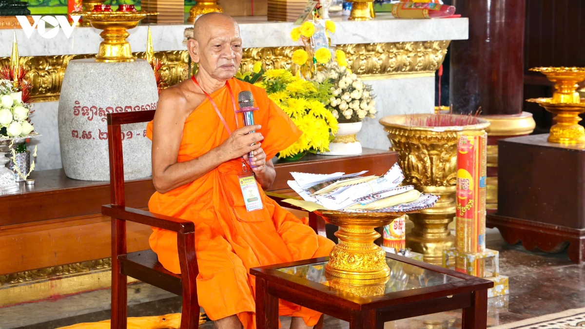 le dang y kathina net dep van hoa tam linh cua dong bao khmer hinh anh 2