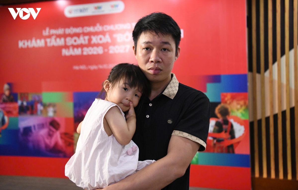 Dua chuong trinh xoa bot mien phi den gan tre em kho khan hinh anh 1
