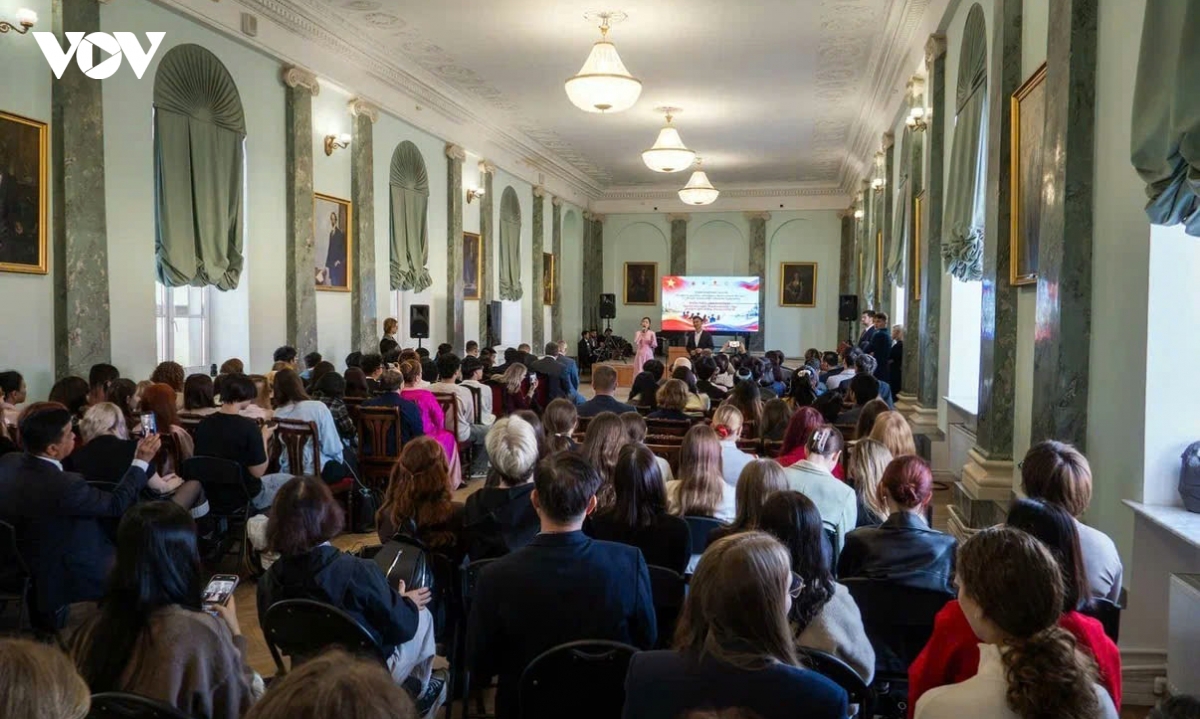 young people set to shape the future of vietnam-russia friendship picture 3