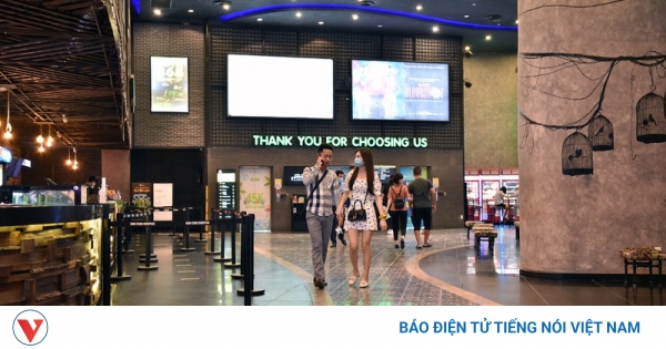 Vì sao khán giả chưa hào hứng đến rạp xem phim sau Covid-19? | VOV.VN
