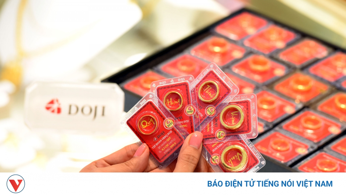 Giá vàng SJC "án binh bất động" trong khi vàng thế giới tăng nhẹ - Vimarsana News