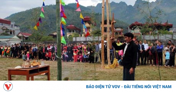 Lễ hội Gầu Tào - nơi gắn tình đoàn kết cộng đồng của người Mông Hà Giang