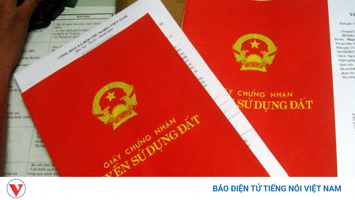 Đề nghị tạo điều kiện cho việc ghi tên 2 vợ chồng trên sổ đỏ - Vimarsana News