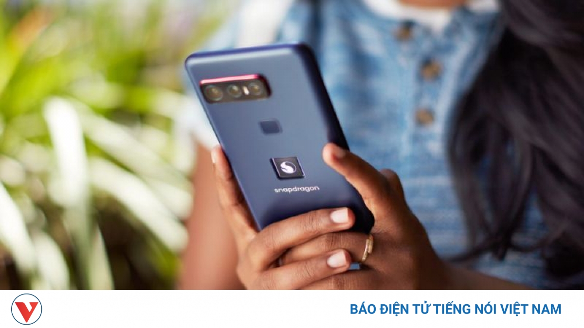 Qualcomm ra mắt smartphone tên dài dòng, giá đắt đỏ - Vimarsana News