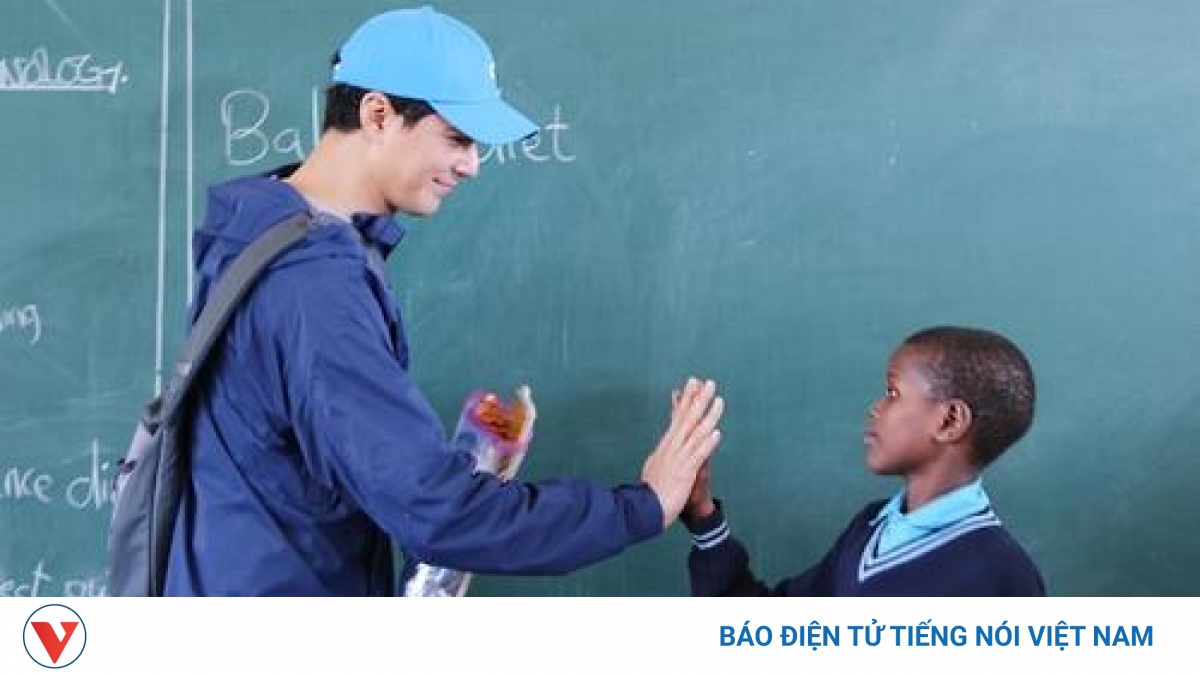 Tài tử Jo In-sung góp hàng trăm nghìn USD xây trường ở Tanzania - Vimarsana News