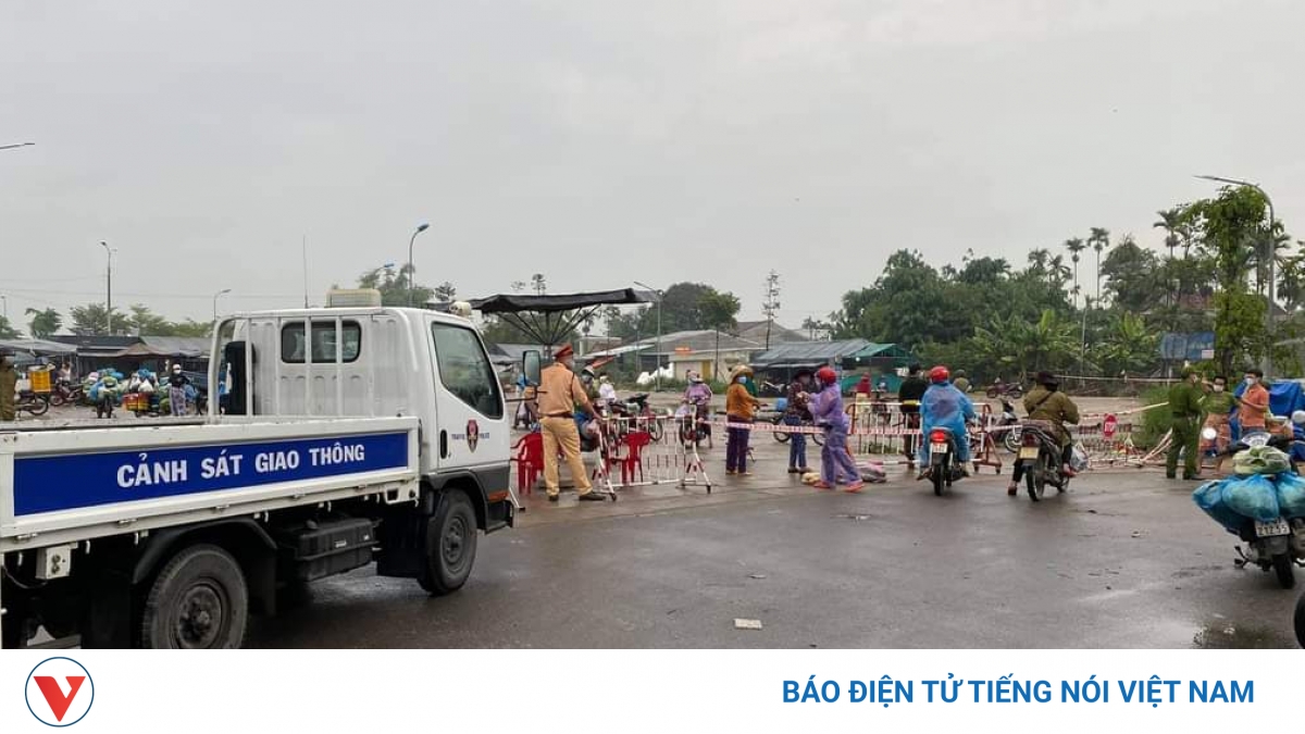 Quảng Ngãi: Phong tỏa chợ đầu mối liên quan tài xế dương tính SARS-CoV-2 - Vimarsana News