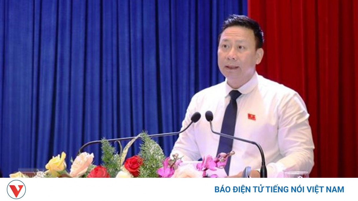 Phê chuẩn kết quả bầu Chủ tịch, Phó Chủ tịch UBND 6 tỉnh - Vimarsana News