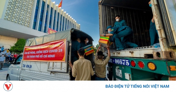 Tin tức Covid-19 mới nhất: Người dân Thừa Thiên Huế chia sẻ yêu thương với bà con ở TP.HCM - Vimarsana News