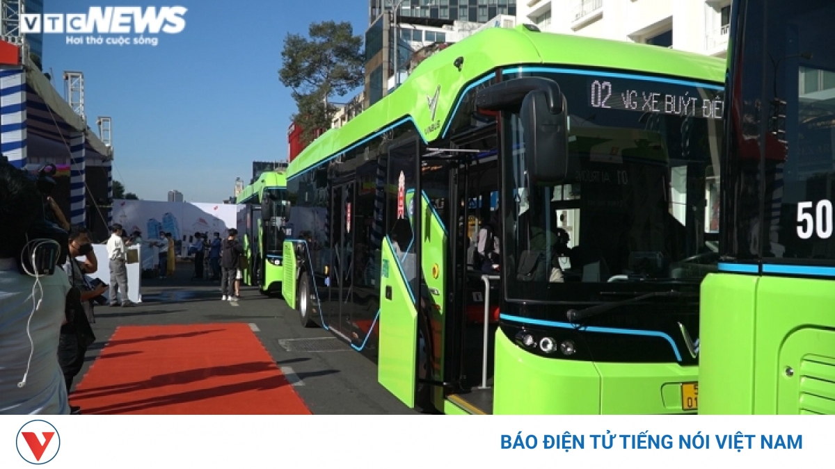 First electric bus hits streets of Ho Chi Minh City