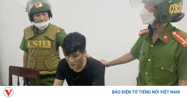thumbnail - Nóng 24h: Bị bạn trai nhốt trong nhà đánh đập dã man, cô gái gọi điện cầu cứu | VOV.VN