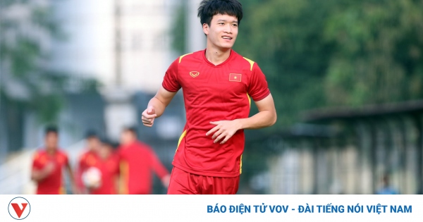 thumbnail - Tiền vệ Hoàng Đức báo tin vui cho U23 Việt Nam | VOV.VN