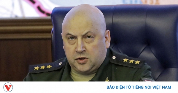 Tabiiy kokrak it uslubi porno Porno kino egizaklar