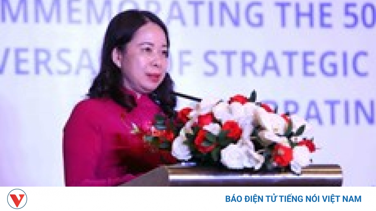 Hanoi ceremony marks 50 years of Vietnam - Singapore diplomatic ties