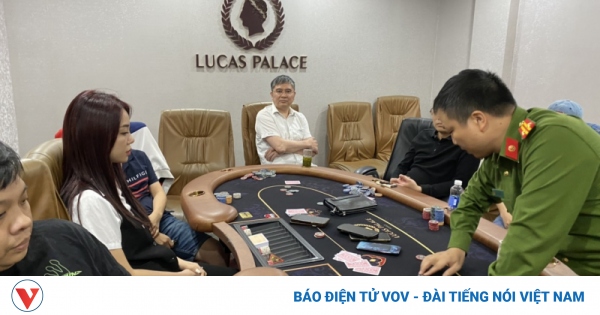 Điều Cần Chú Ý Khi Bắt Đầu Chơi Poker