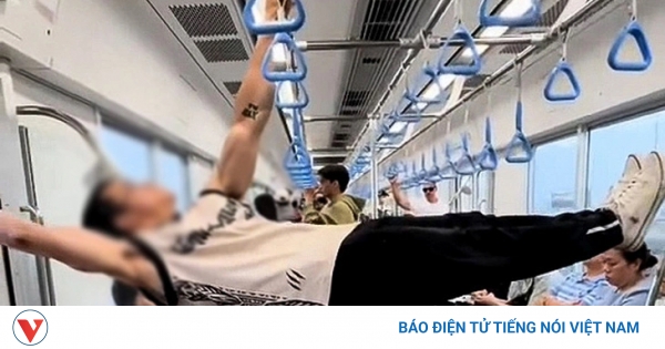 Chi tiết vụ việc hít xà đơn trên tàu Metro