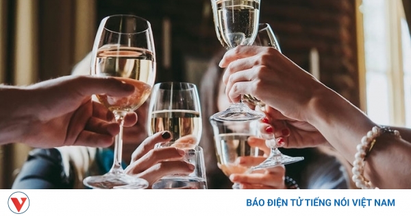 Làm thế nào để uống rượu bia an toàn và không ảnh hưởng sức khỏe?