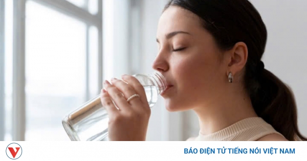 Bí Quyết Uống Nước 'Vàng' Giúp Tăng Cường Sức Khỏe, Đẩy Lùi Bệnh Tật - Miễn Phí 100%!