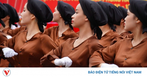 Hải Phòng Long Trọng: Tổng Duyệt Diễu Hành Quần Chúng Mừng Lễ Kỷ Niệm 70 Năm Giải Phóng