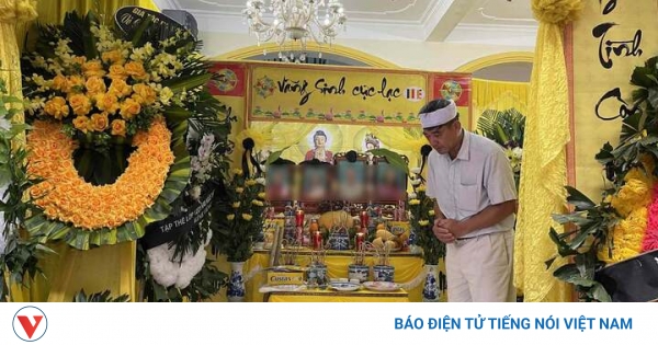 Bi Kịch Ở Hạ Long: Gia Đình 5 Người Đi Du Lịch Mừng Con Vào Đại Học, Chỉ Có Một Người Sống Sót