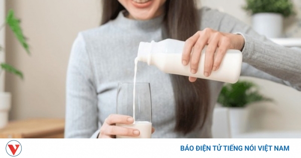5 kiểu uống sữa cực hại cho sức khỏe nhiều người vẫn làm mỗi ngày mà không biết