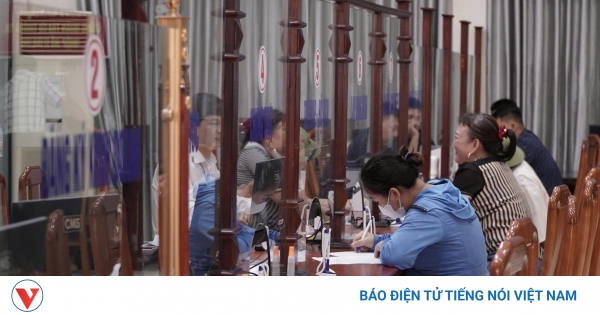 Hà Nội Đổi Mới: Chính Quyền 2 Cấp Kết Hợp Linh Hoạt 'Online' và 'Thủ Công' - Tiết Kiệm Thời Gian, Giảm Chi Phí