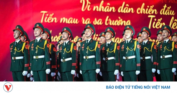 Sức hút 'Cơn địa chấn' của Concert Chính luận: Vì sao vé 'cháy' chỉ trong phút? (Giải mã)