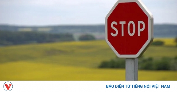 Lại nói về những cái biển STOP
