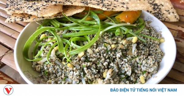 Khai thác chắt chắt sông Gianh: Đặc sản mang lại thu nhập cao cho dân địa phương