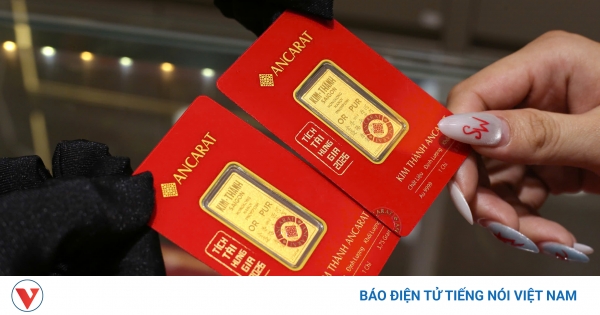 Giá vàng SJC giảm ngày 28/8, bán ra 149,7 triệu đồng/lượng