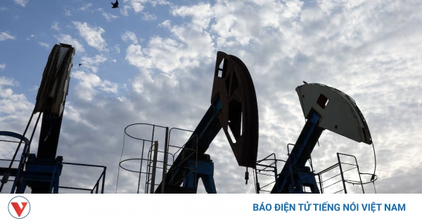 Giá xăng dầu ngày 19/8 tiếp tục tăng