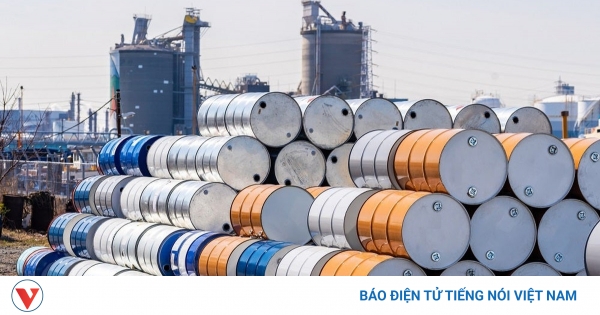 Giá dầu thế giới 25/8 tăng nhẹ