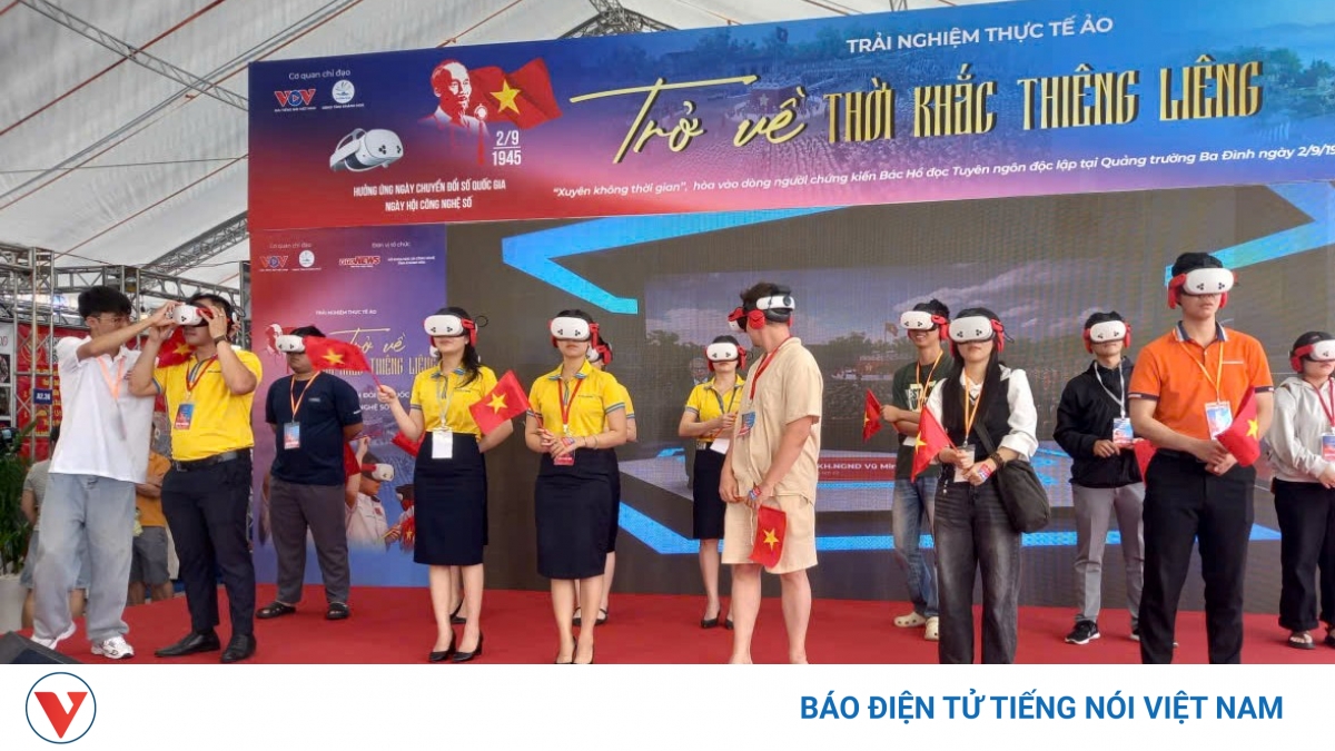 VOV tái hiện Bác Hồ đọc Tuyên ngôn Độc lập bằng thực tế ảo tại Khánh Hòa