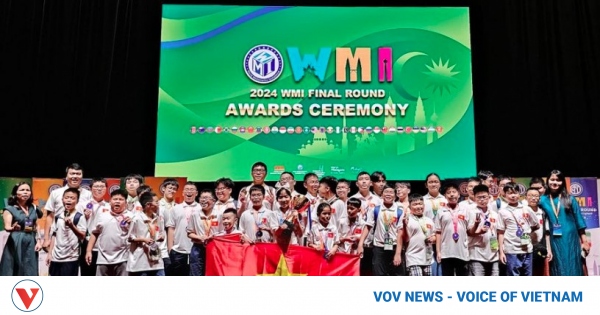 All Vietnamese students win prizes at mathematics contest in Malaysia